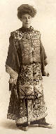 CHATFIELD Calla Mabel 1879-1958 Chinese dress.jpg